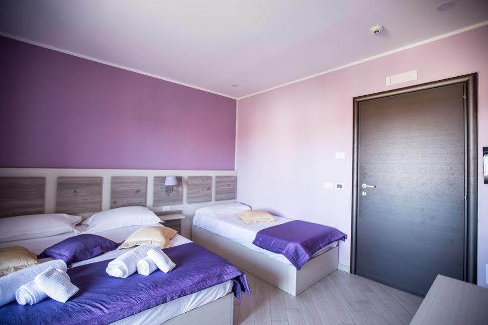 Hotel Cliche San Lucido Exterior photo
